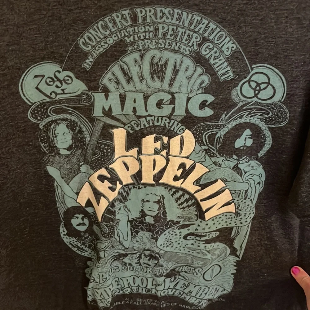 Concert Electric Magic ft. Led Zeppelin graphic short sleeve t-shirt. XL. - Picture 3 of 6